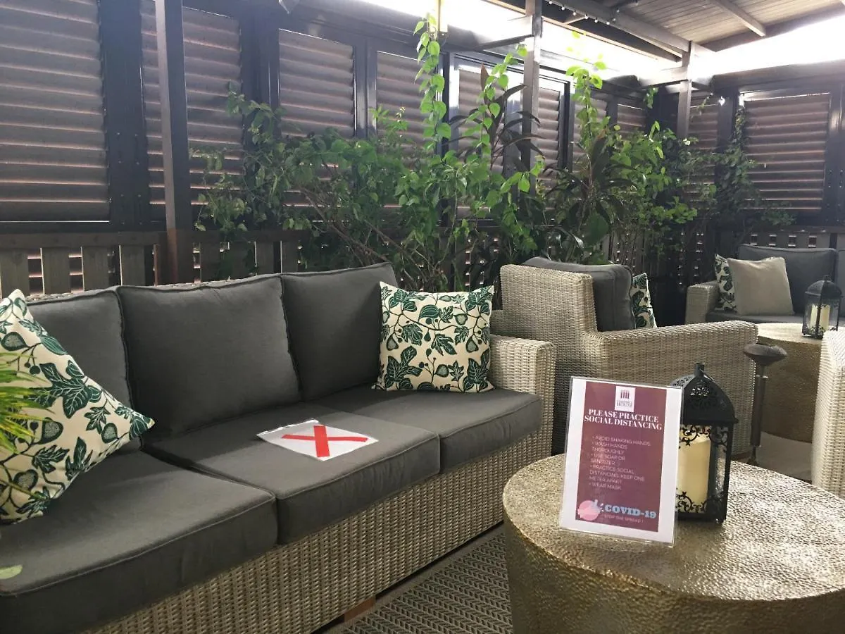 Campbell House Hotel George Town