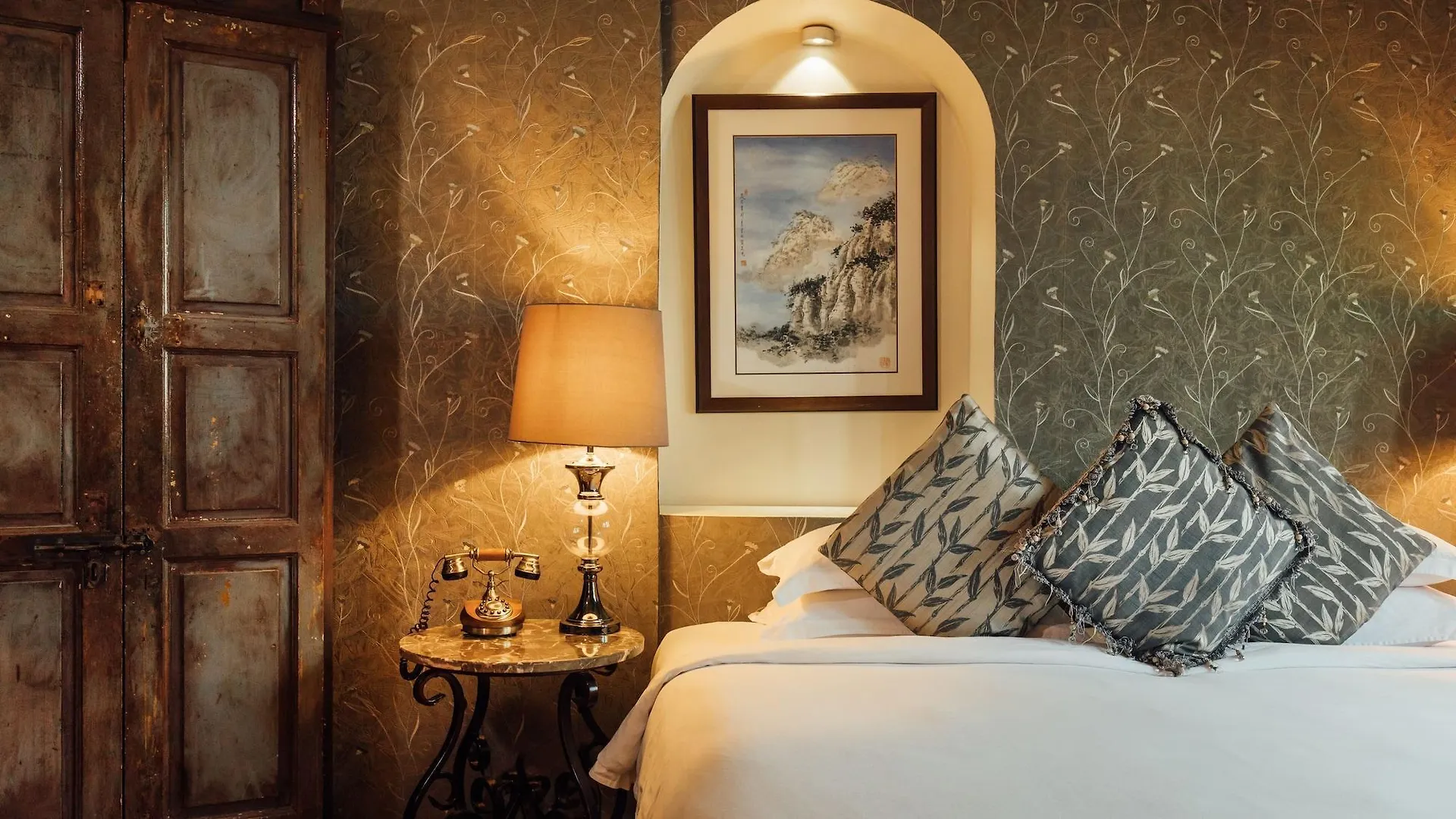 Campbell House Hotel George Town