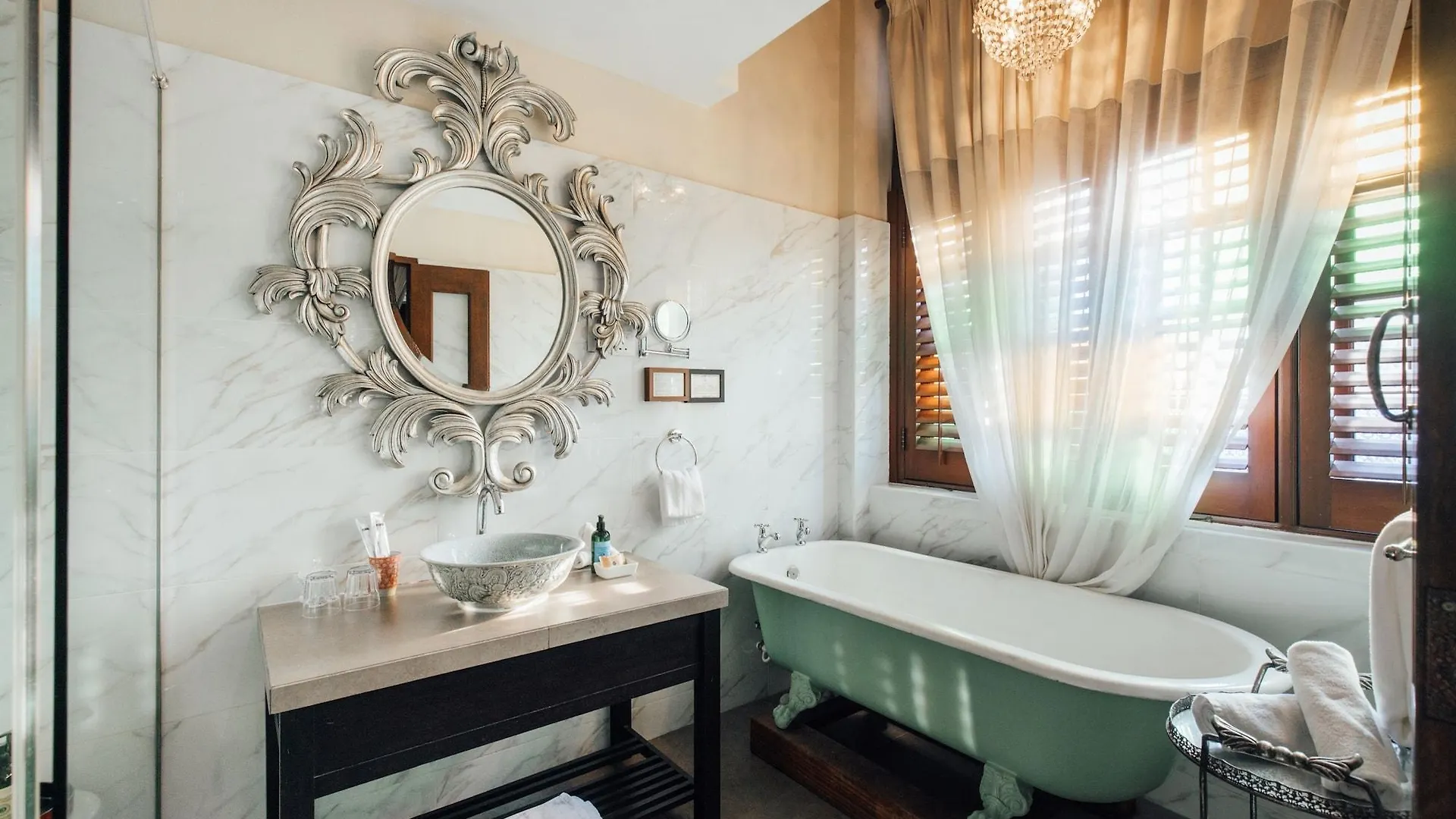 Campbell House Hotel George Town