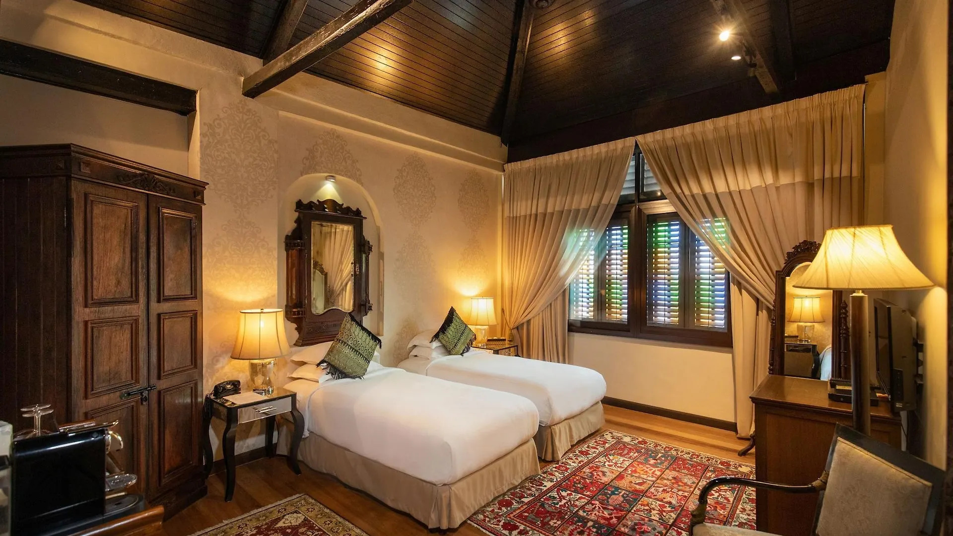Campbell House Hotel George Town