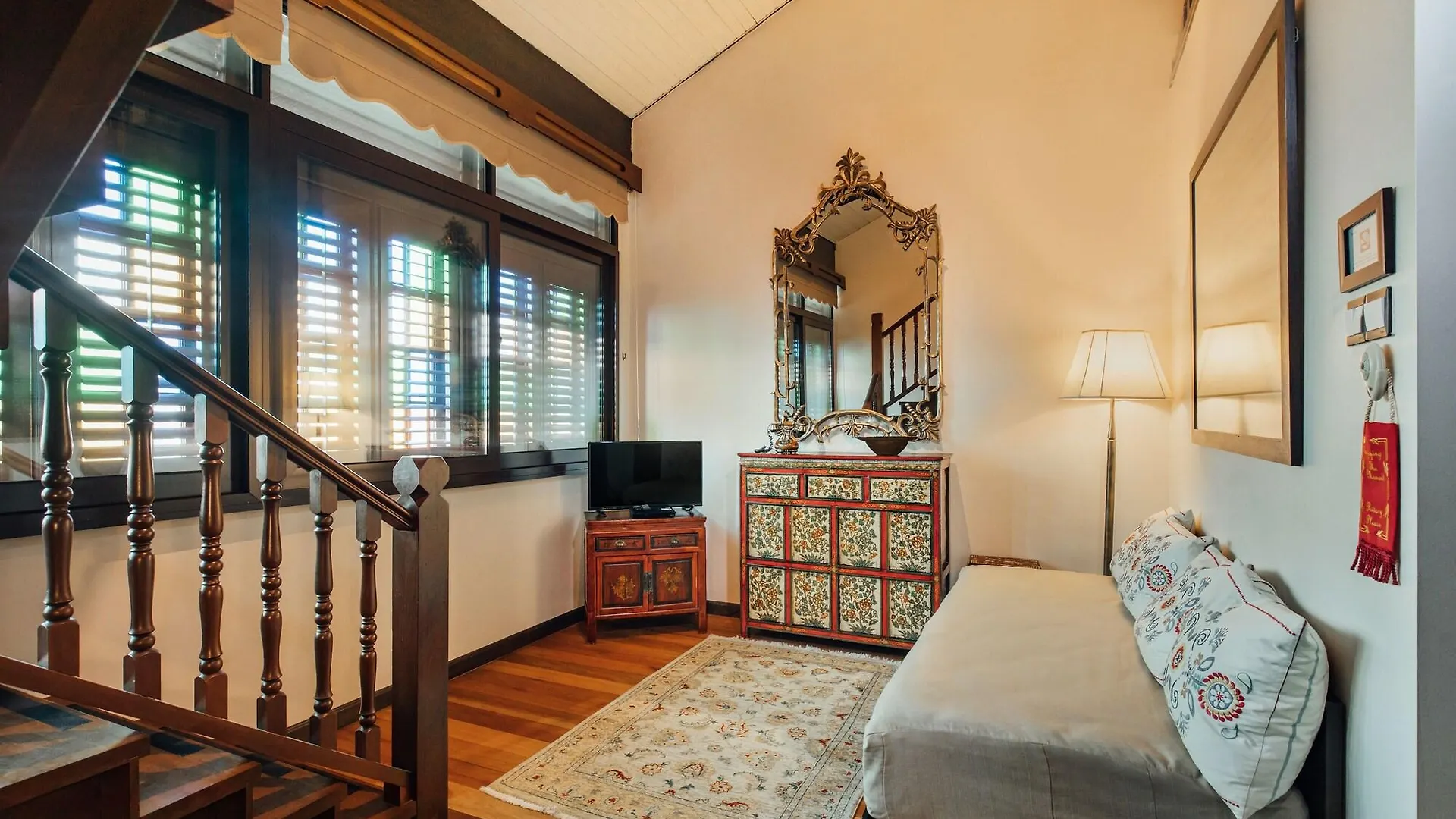 Campbell House Hotel George Town