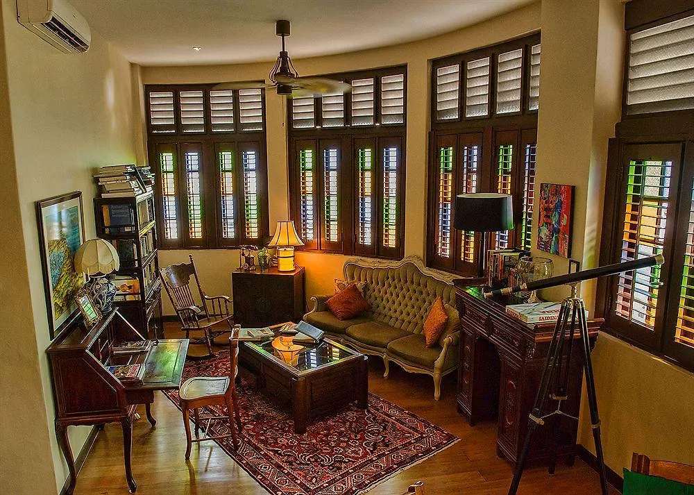 Campbell House Hotel George Town