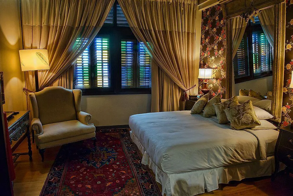 Campbell House Hotel George Town
