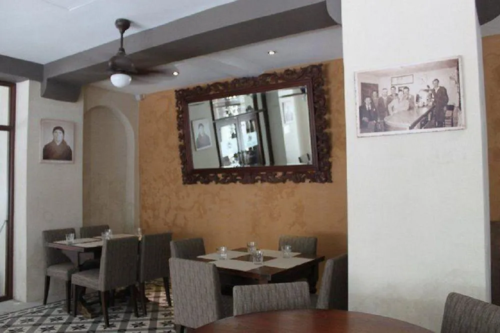 Campbell House Hotel George Town