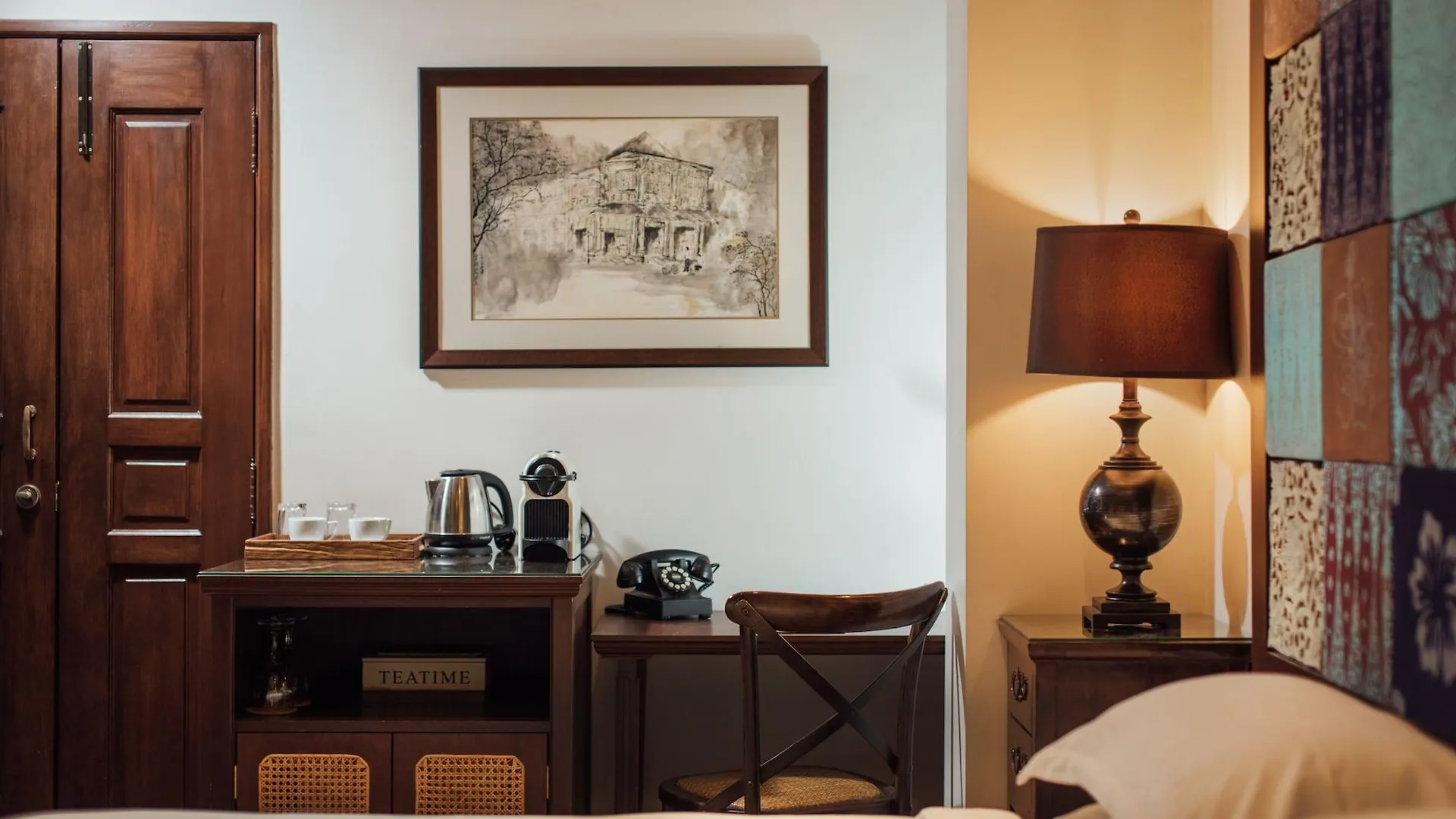 Campbell House Hotel George Town